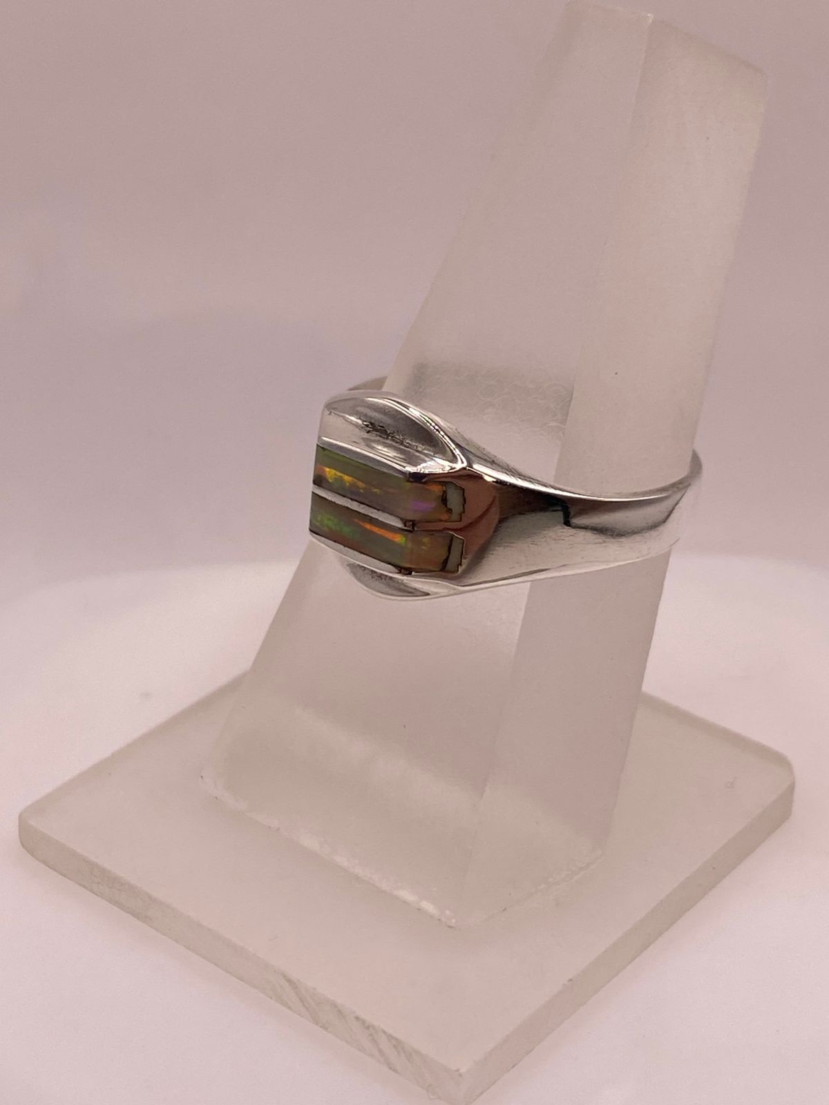 Anillo Envolvente de Plata Ley 925 con Ópalo de Fuego