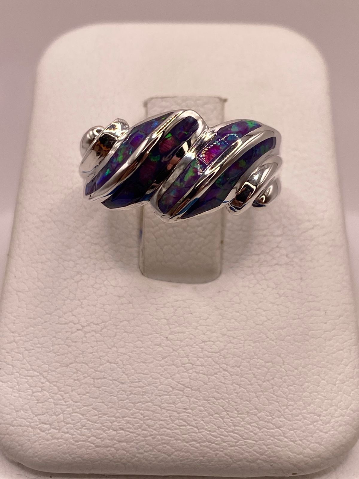 Anillo Envolvente de Plata Ley 950 con Ópalo de Fuego