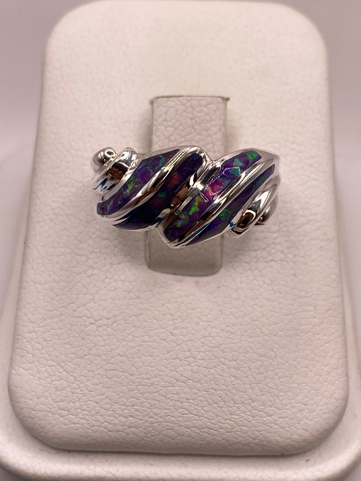 Anillo Envolvente de Plata Ley 950 con Ópalo de Fuego