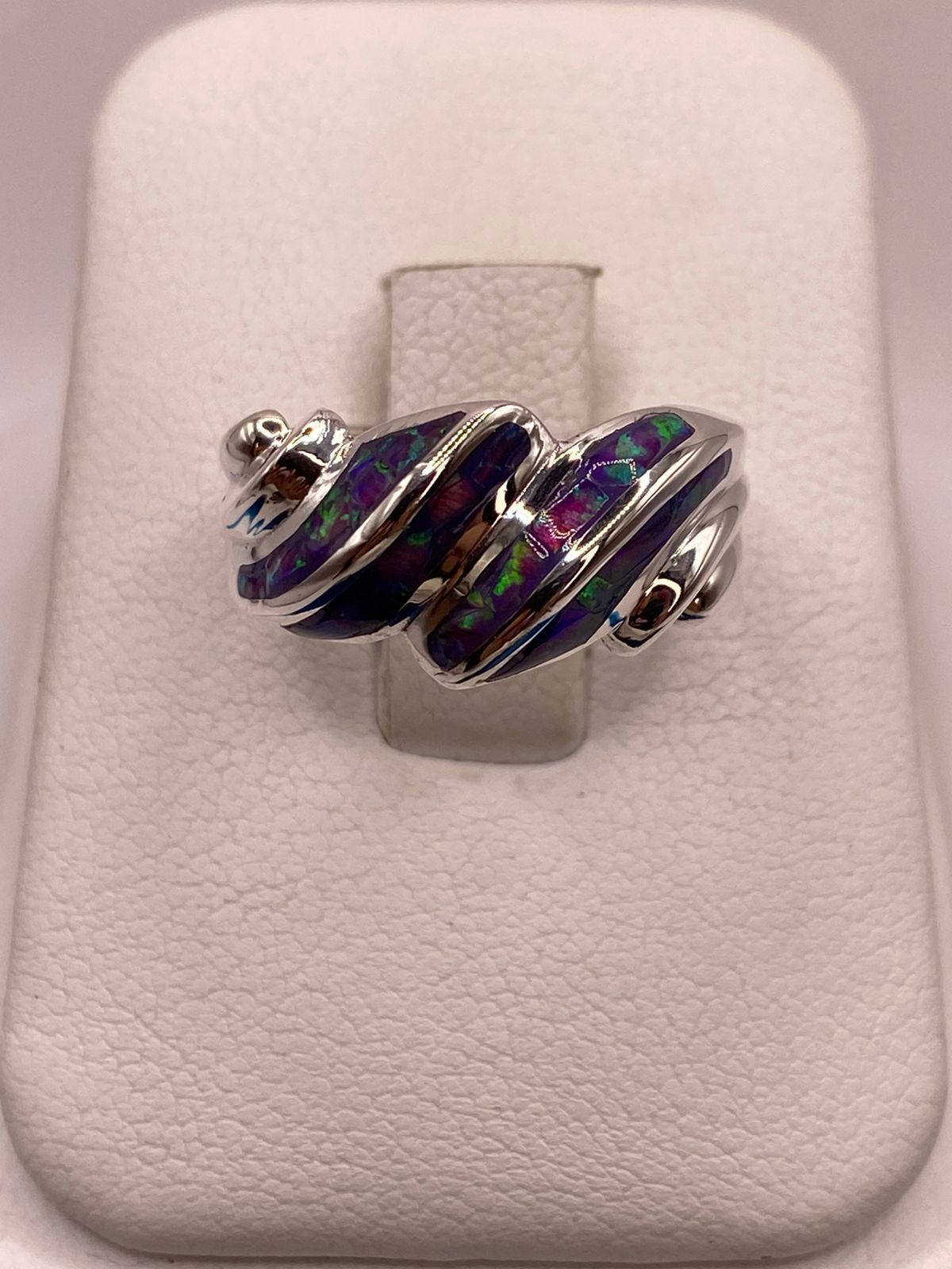 Anillo Envolvente de Plata Ley 950 con Ópalo de Fuego