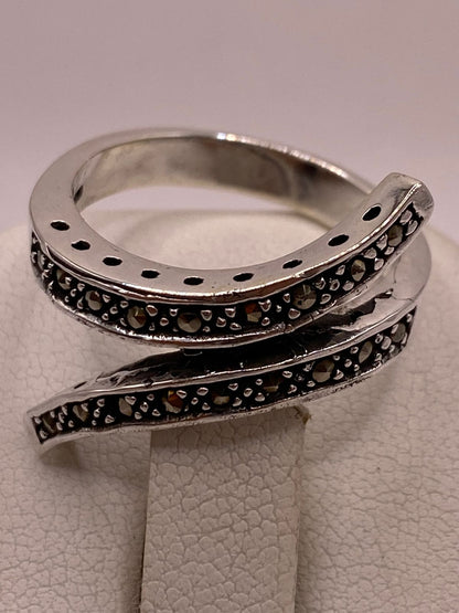Anillo Envolvente Vintage con Marquesitas en Plata Ley 925, vista posterior