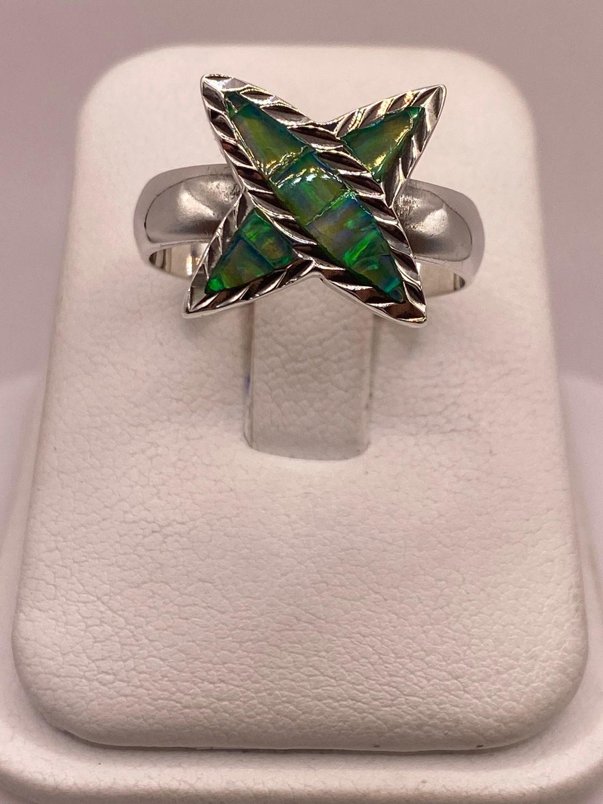 Anillo de Estrella en Plata Ley 950 con Ópalo Verde Azul