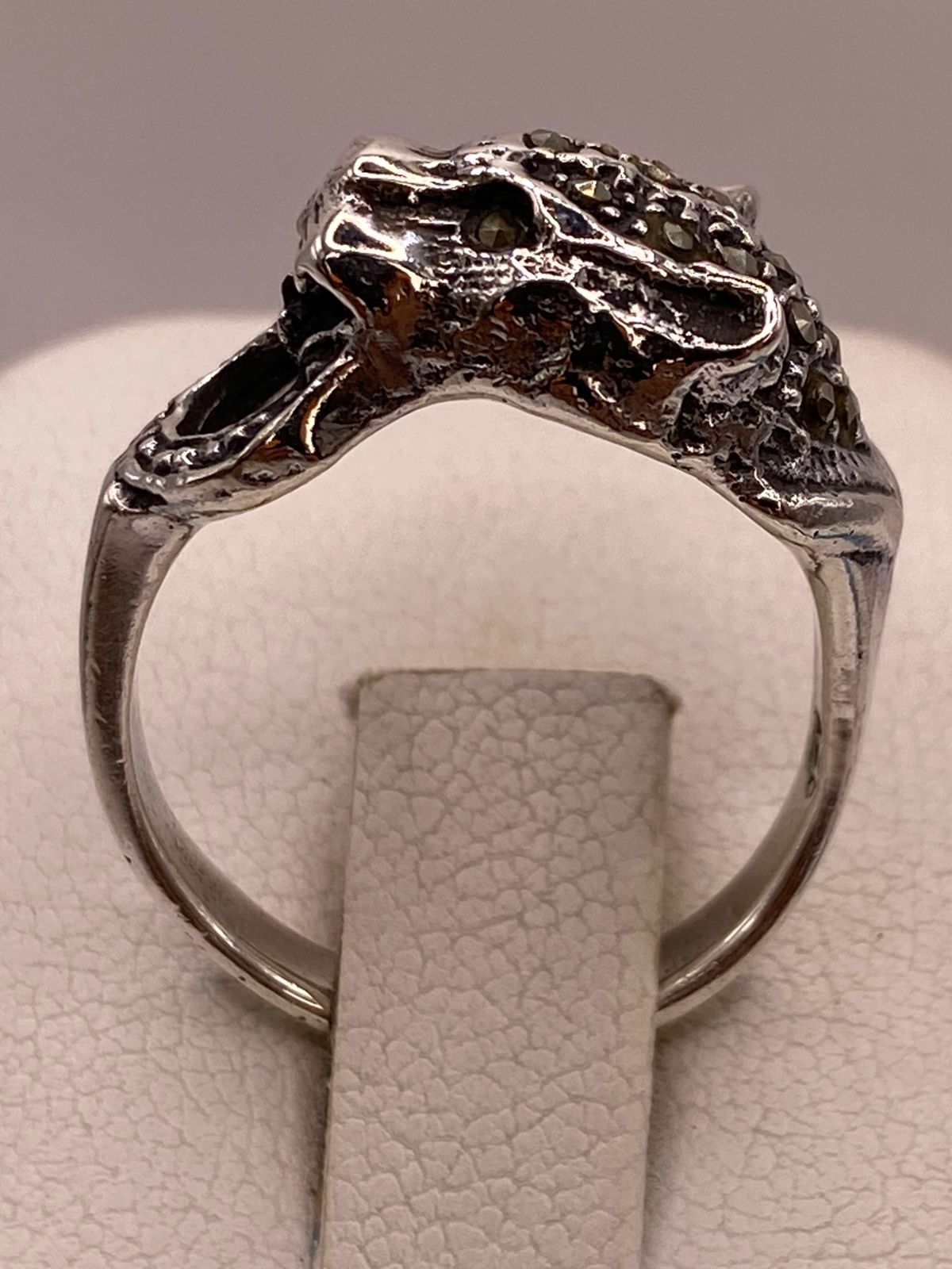 Anillo Felino Vintage con Marquesitas en Plata Ley 925, sello de autenticidad Plata Ley .925