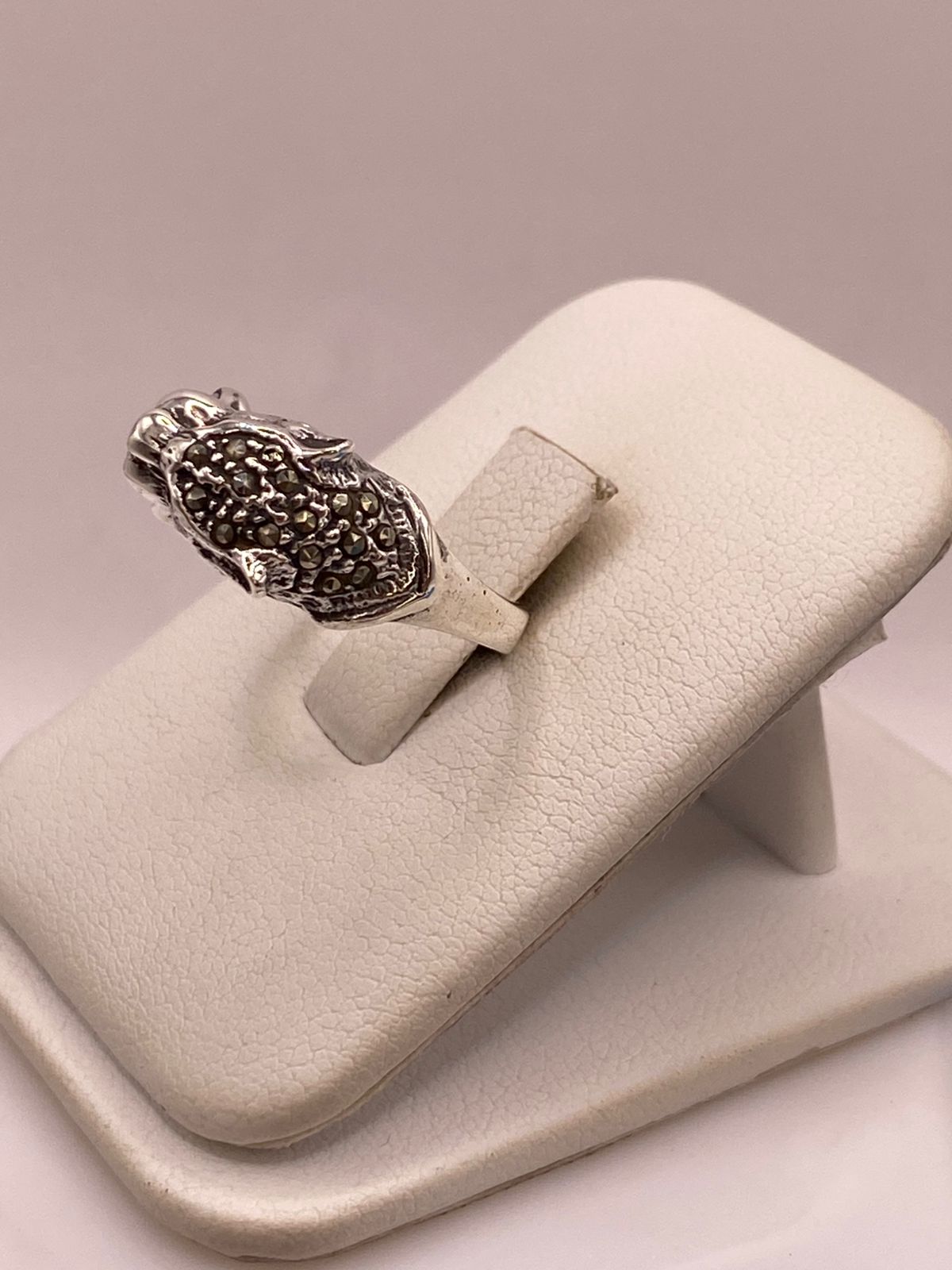 Anillo Felino Vintage con Marquesitas en Plata Ley 925, vista superior