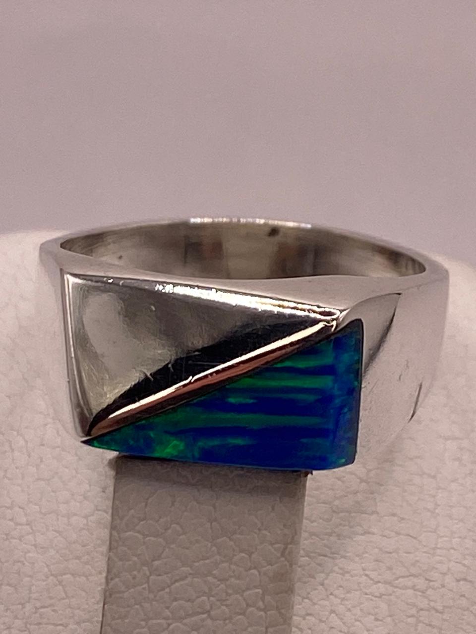 Anillo Geométrico de Ópalo Azul y Verde en Plata Ley 950