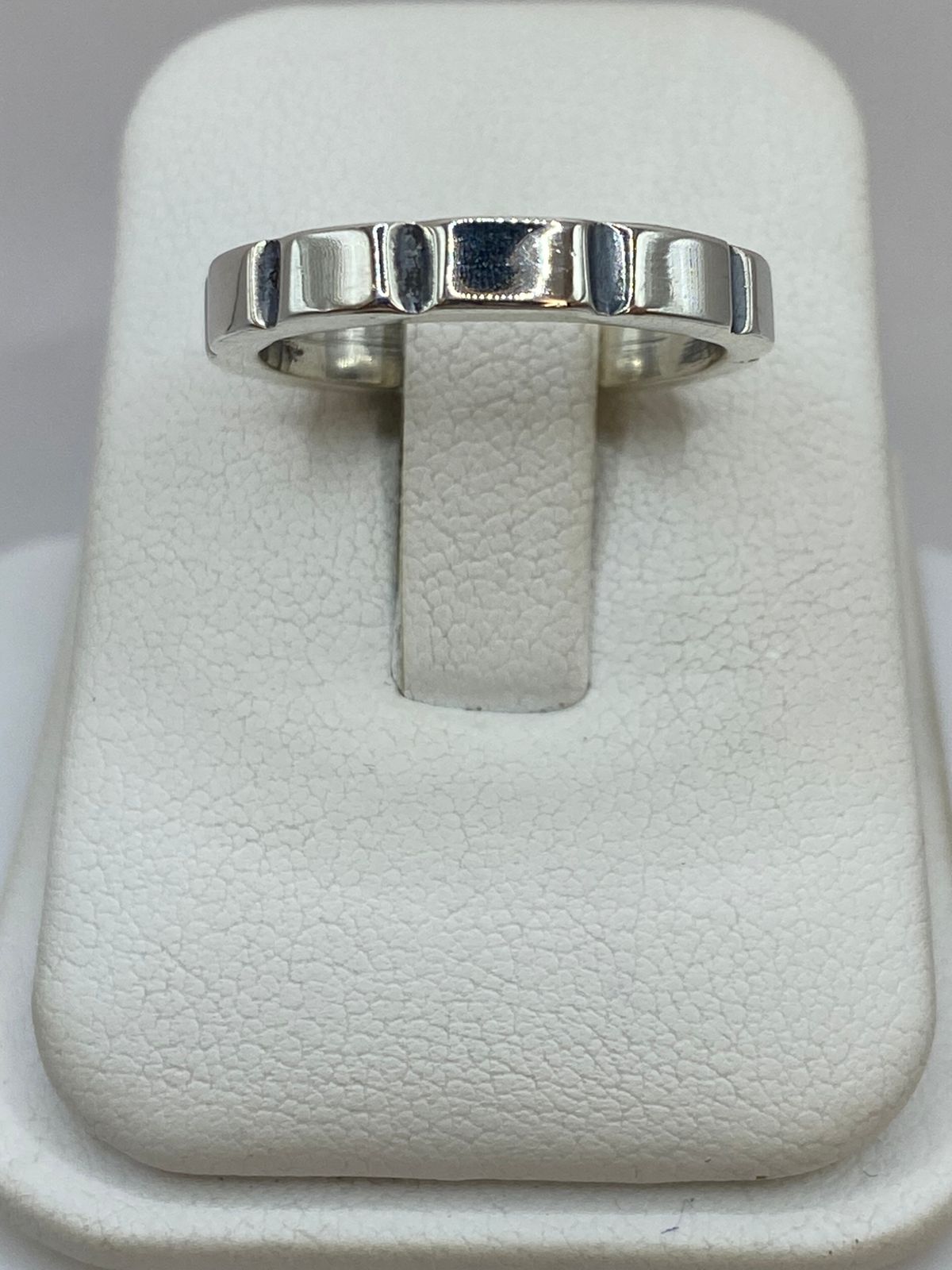 Anillo Geométrico de Plata Ley 925