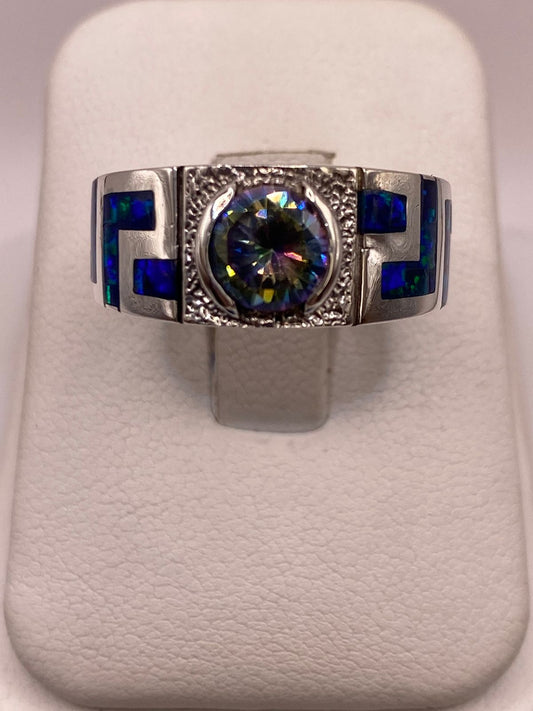 Anillo Geométrico de Plata Ley 925 con Ópalo de Fuego y Zirconia Tornasol, vista frontal