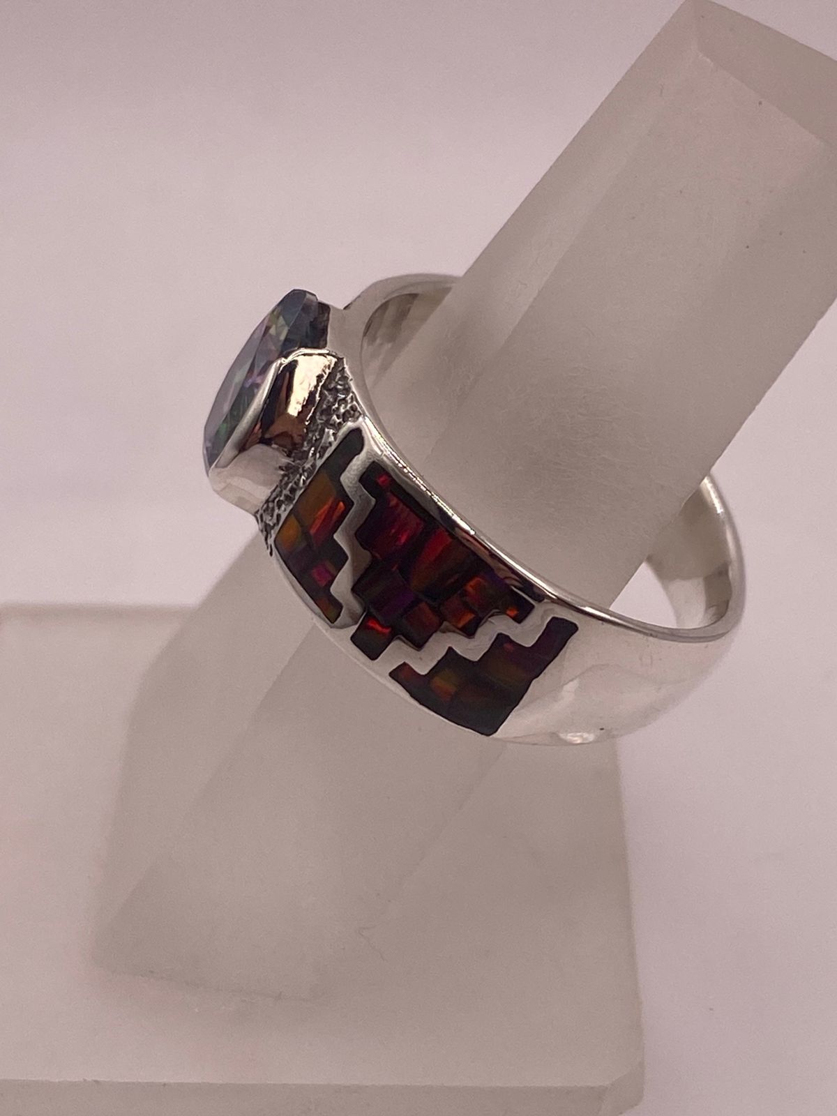 ANILLO GRECA ÓPALO DE FUEGO ROJO & ZIRCONIA MÍSTICA PLATA 950