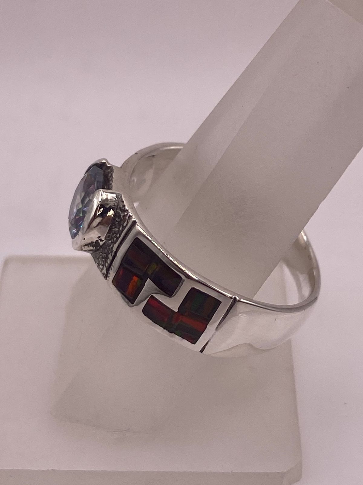 Anillo Greca Ópalo Rojo-borgoña & Zirconia Mística Arcoíris Plata 950