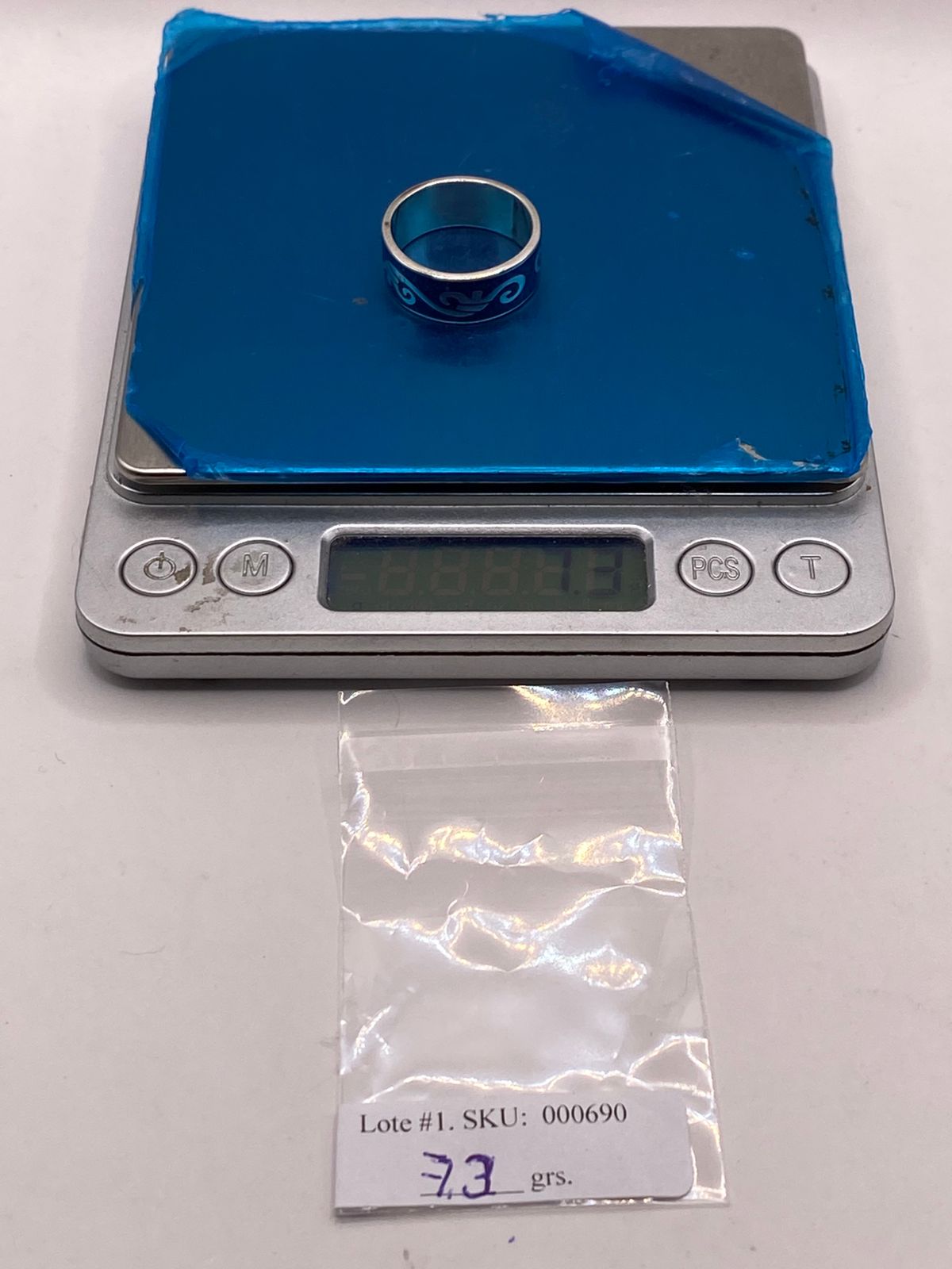 Anillo Greca Ornamentada de Plata .925 con Incrustación Azul