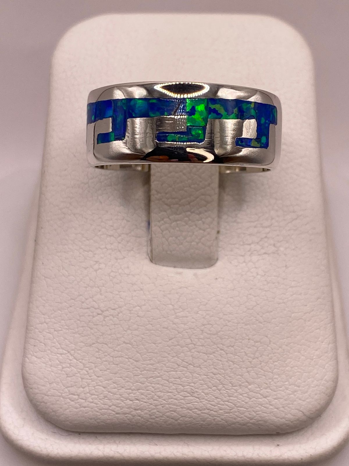 Anillo Greca de Plata Ley 950 con Ópalo de Fuego Azul Marino
