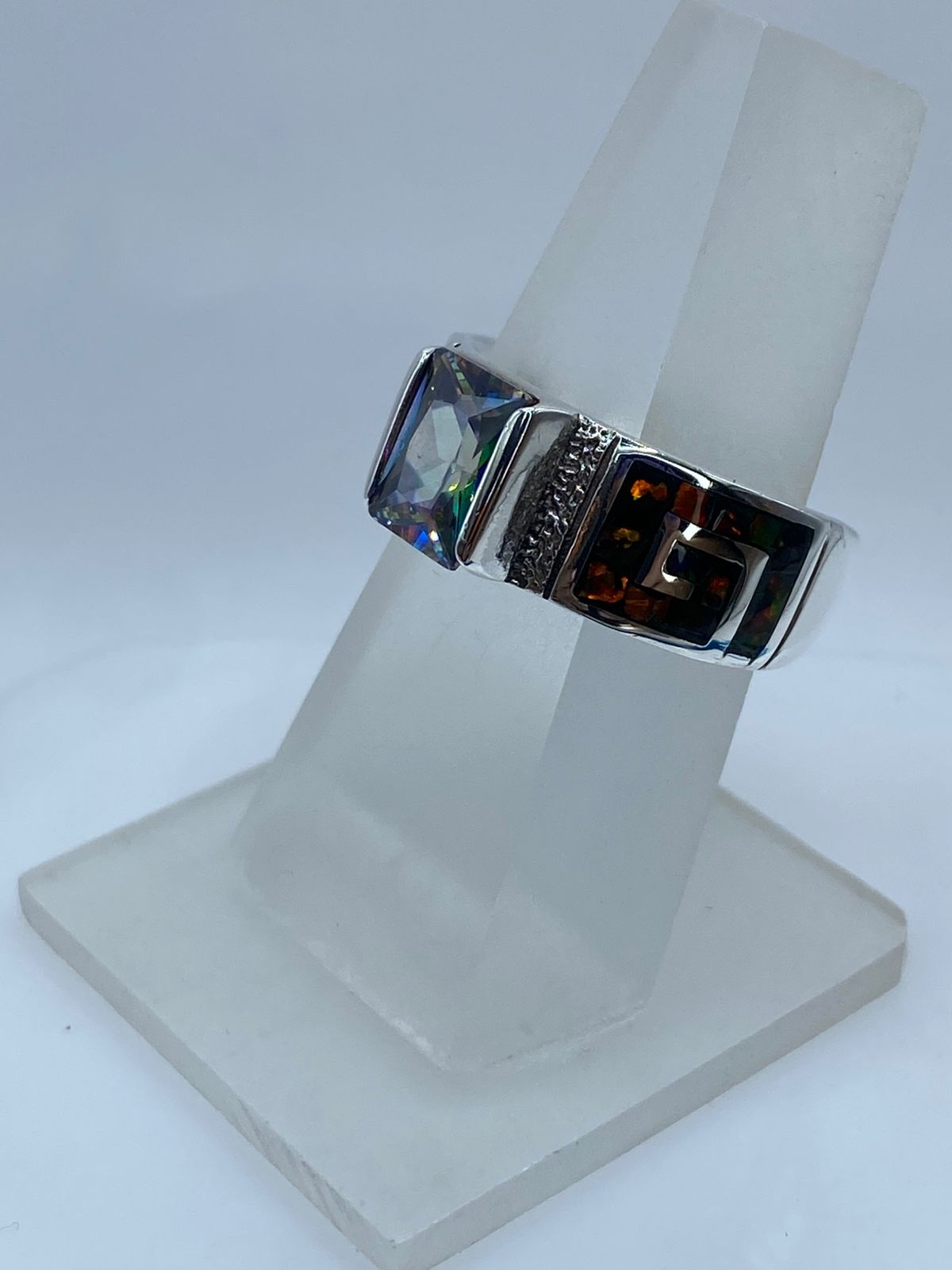 Anillo Greca de Plata .950 con Ópalo de Fuego y Zircona Multicolor
