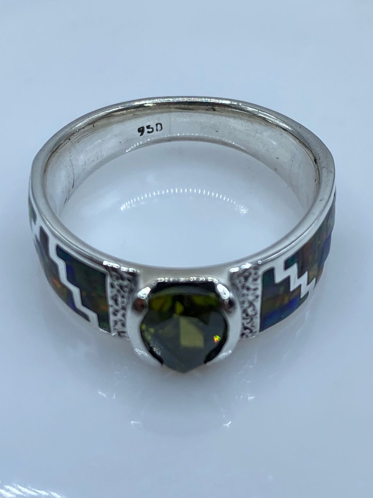 Anillo Greca de Plata .950 con Ópalo de Fuego y Zirconia
