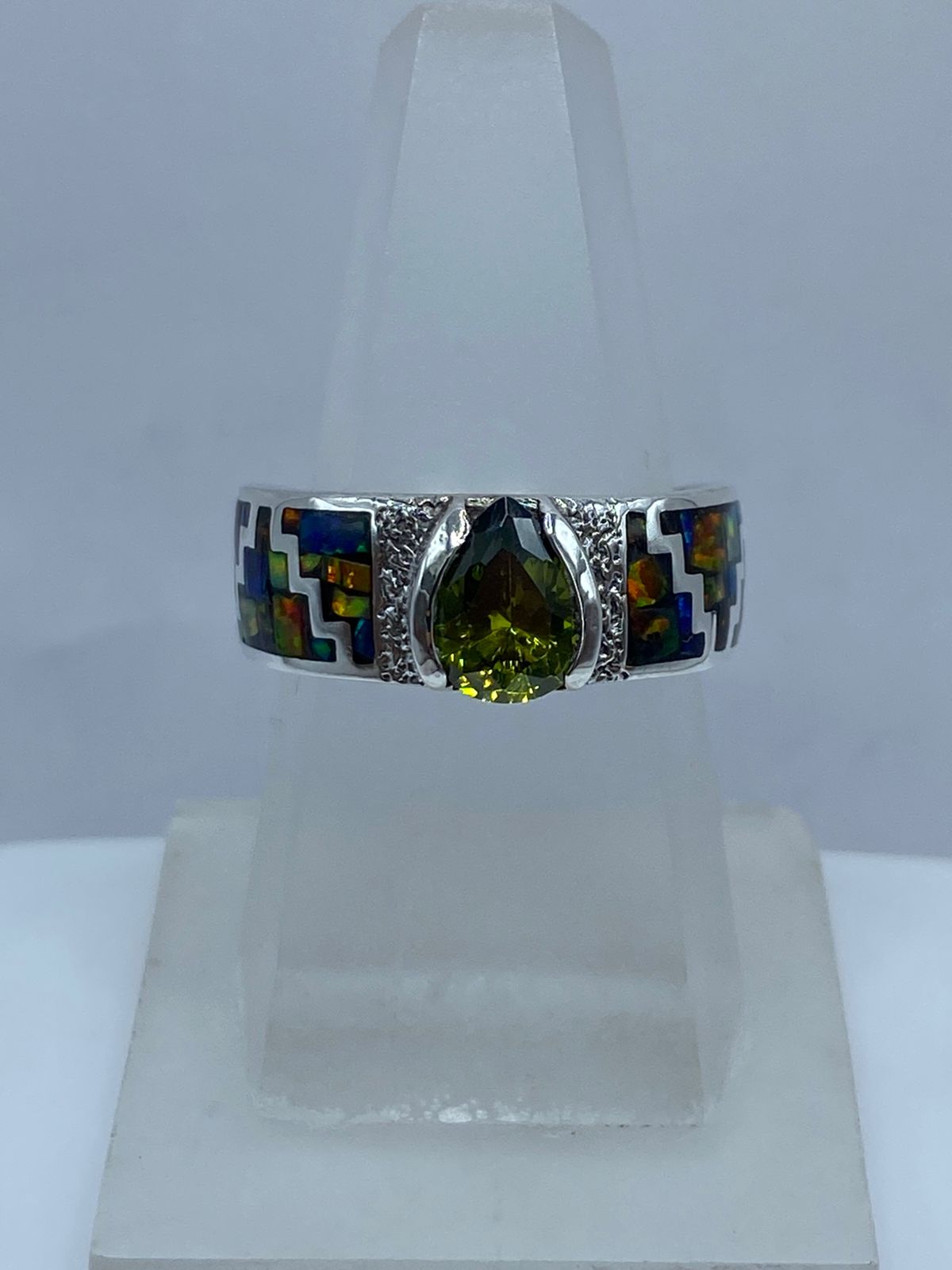 Anillo Greca de Plata .950 con Ópalo de Fuego y Zirconia
