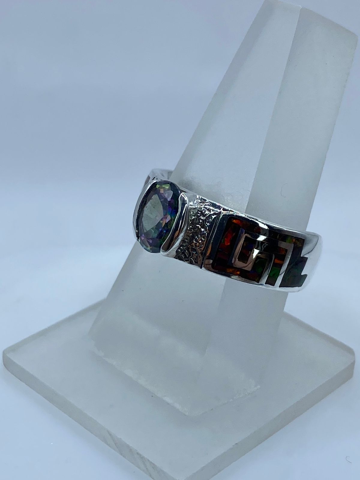 Anillo Greca de Plata .950 con Ópalo de Fuego y Zirconia Tornasol
