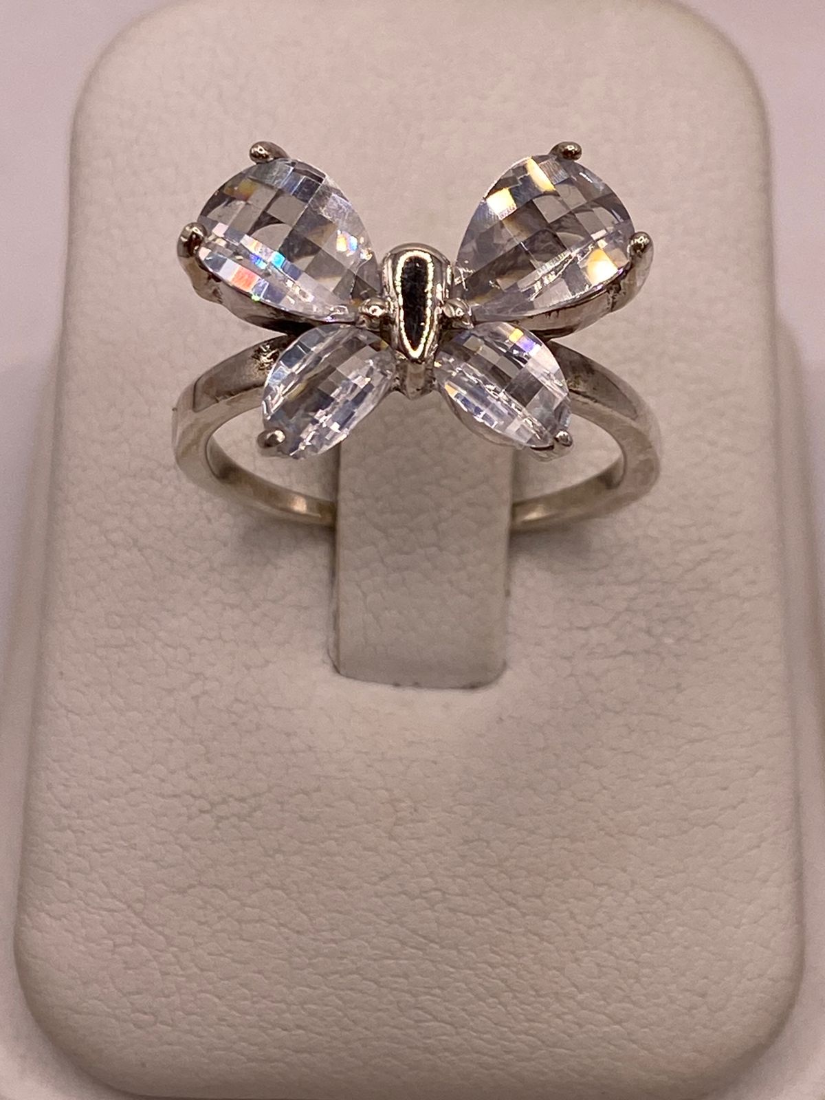 Anillo Mariposa Brillante con Zirconias en Plata Ley 925