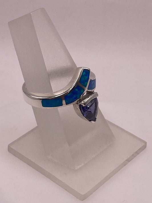 Anillo Moderno Ópalo Azul & Zirconia Tanzanita Trillion Plata 950, vista frontal