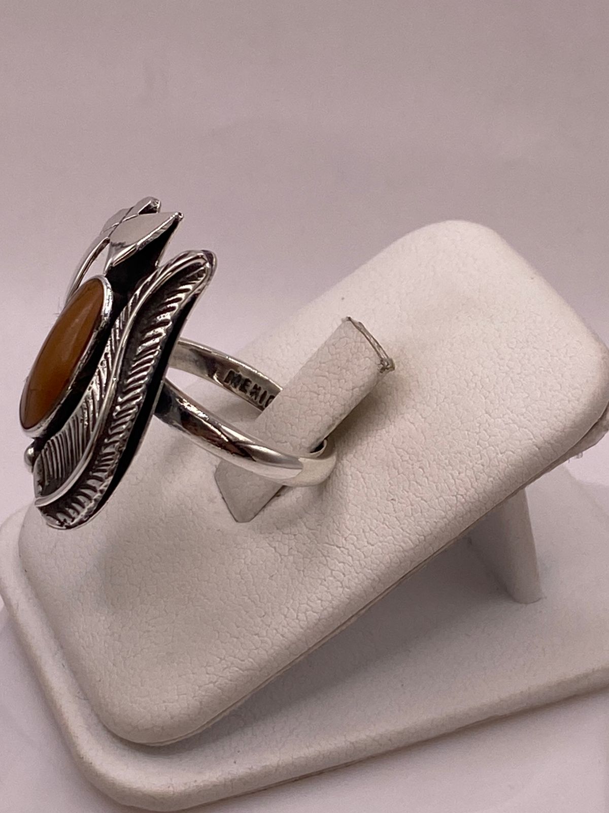 Anillo Navajo de Pluma de Plata Ley 925 con Jaspe
