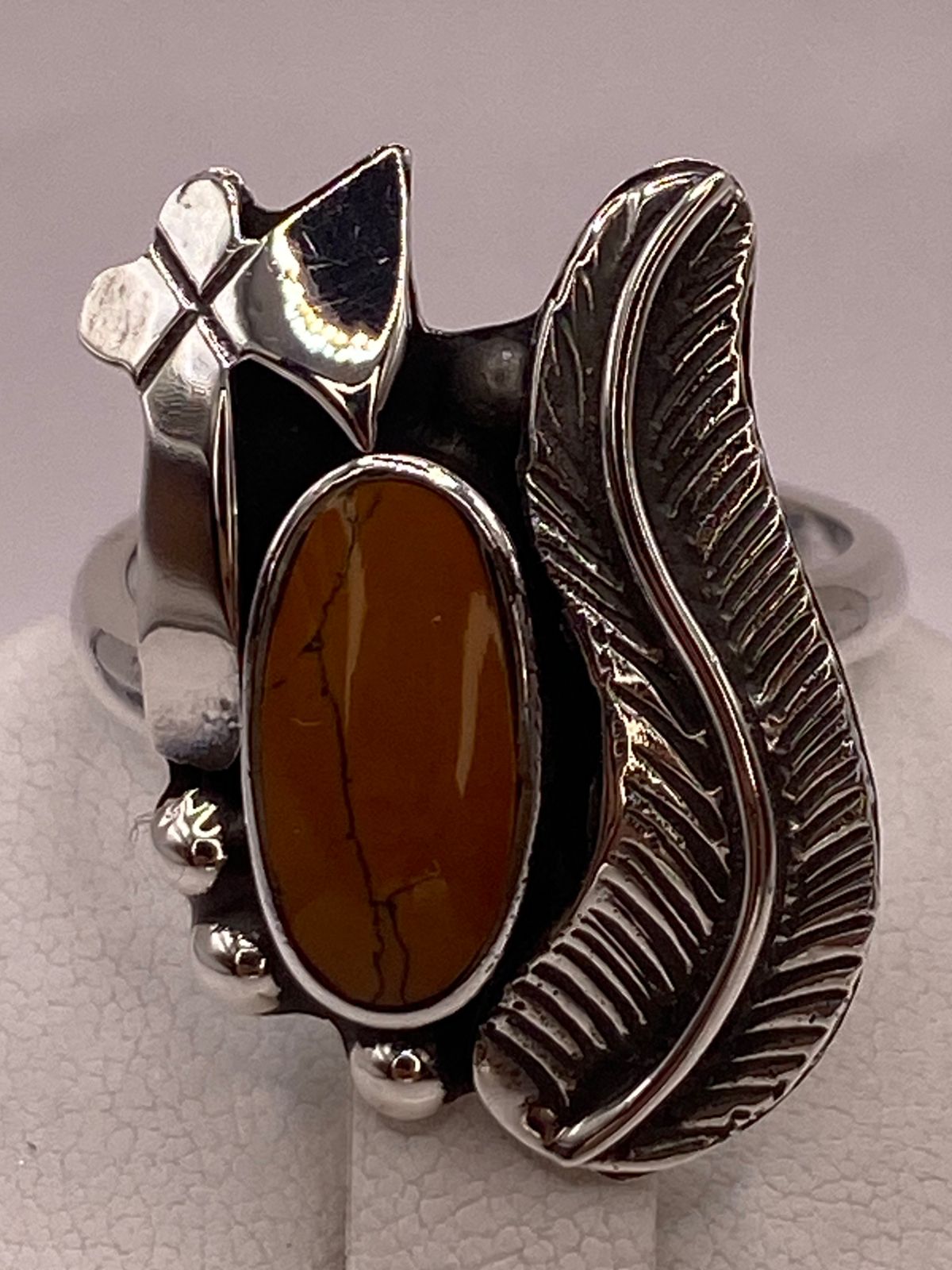 Anillo Navajo de Pluma de Plata Ley 925 con Jaspe