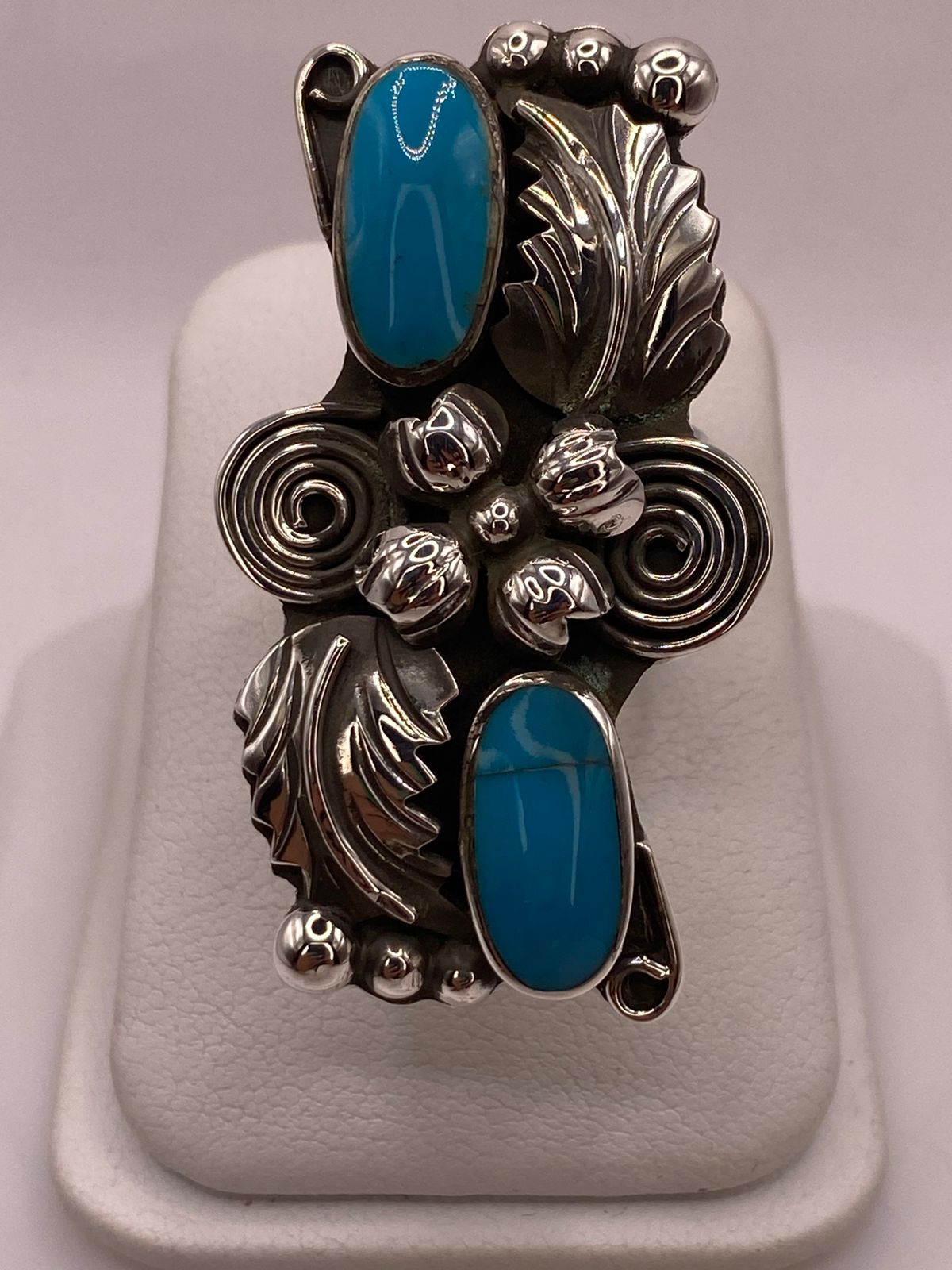 Anillo Navajo de Pluma de Plata Ley 925 con Turquesa