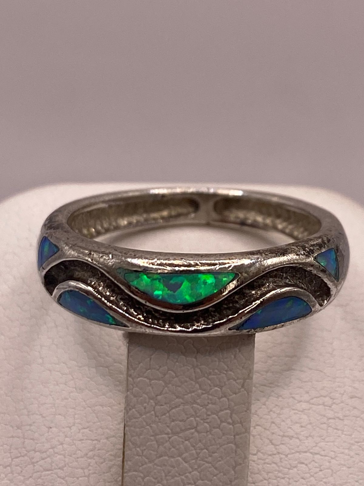 Anillo Ópalo de Fuego Azul & Verde Diseño Ondas Plata Ley 950