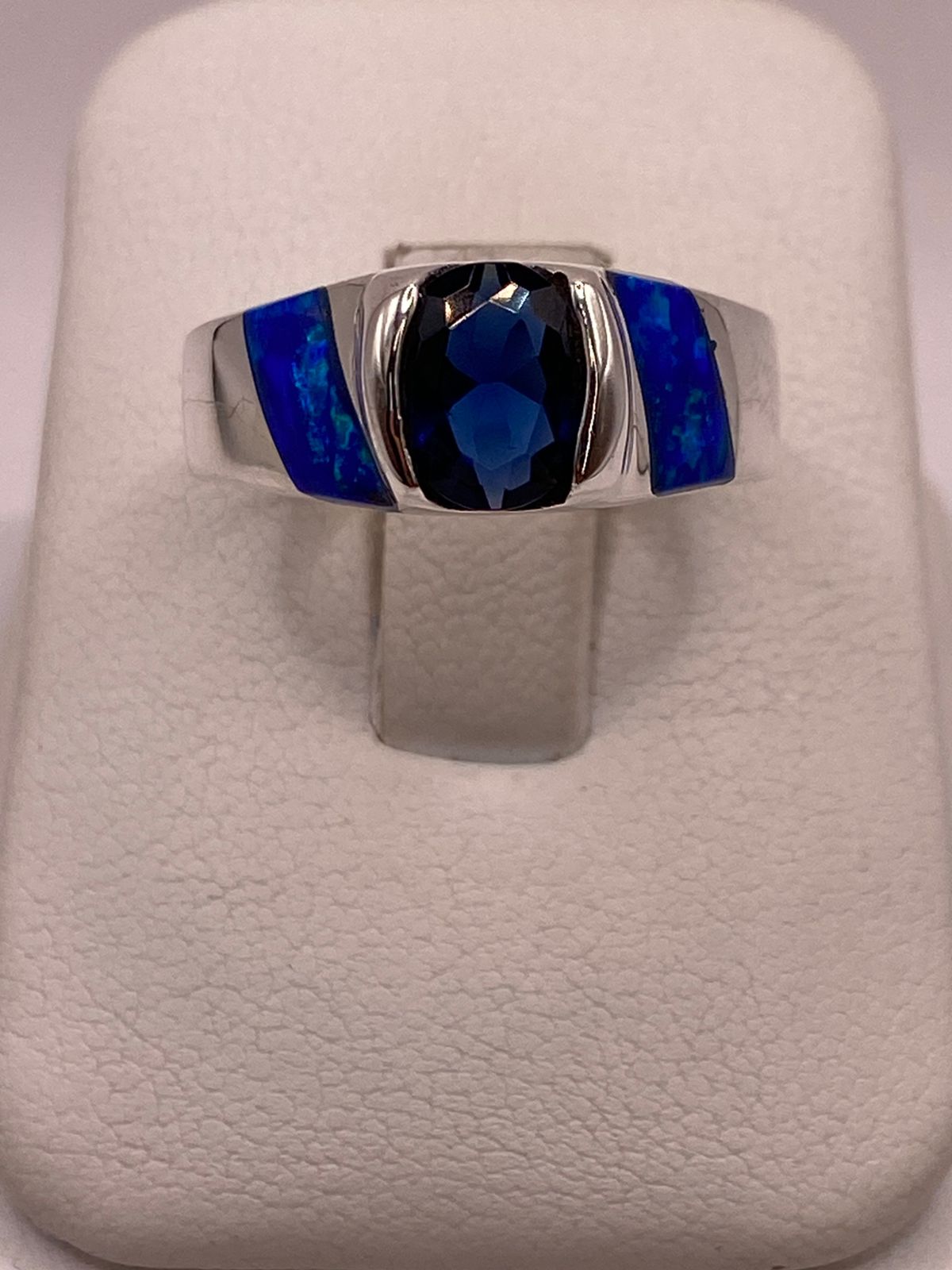 Anillo con Ópalo de Fuego y Zirconia Azul en Plata Ley .950