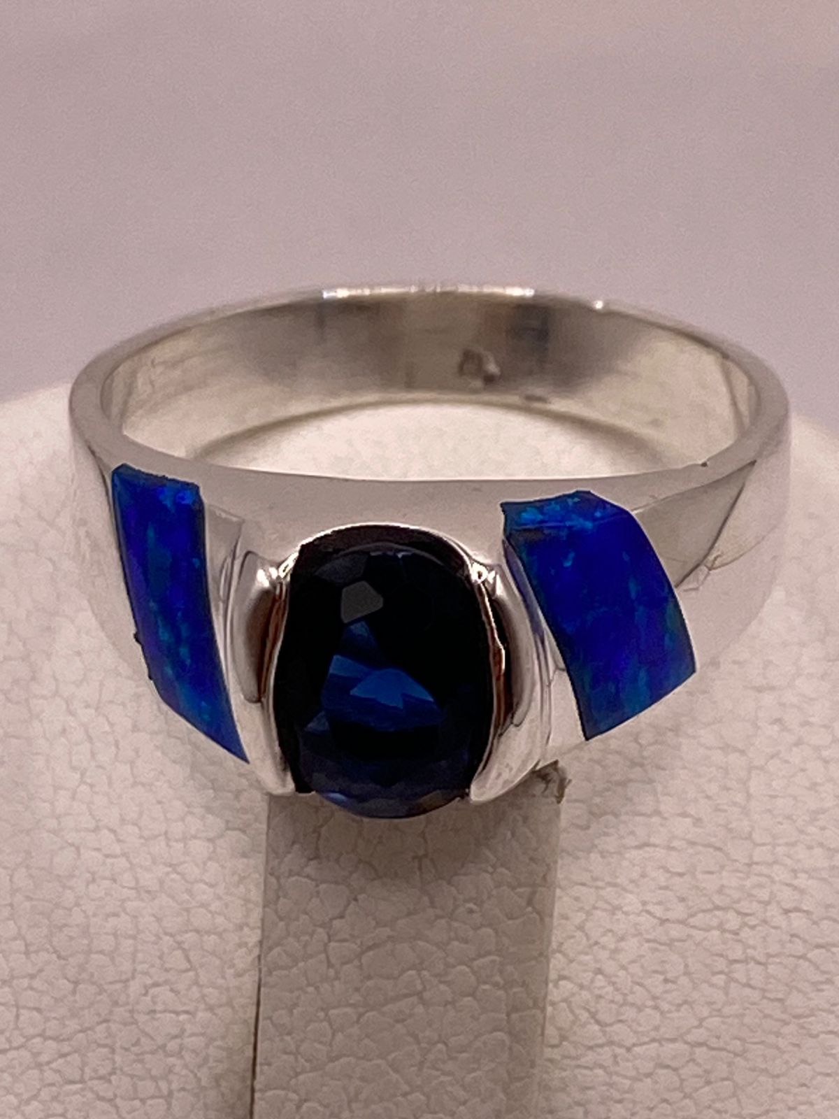 Anillo con Ópalo de Fuego y Zirconia Azul en Plata Ley .950