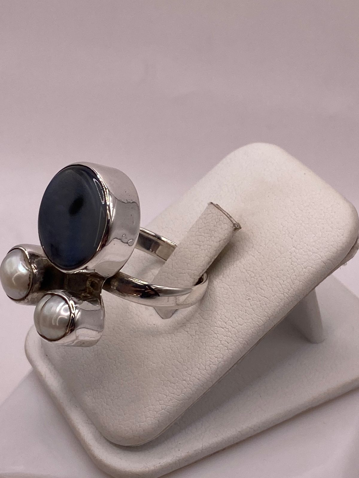 Anillo de Plata Ley 925 con Ágata Azul y Nácar
