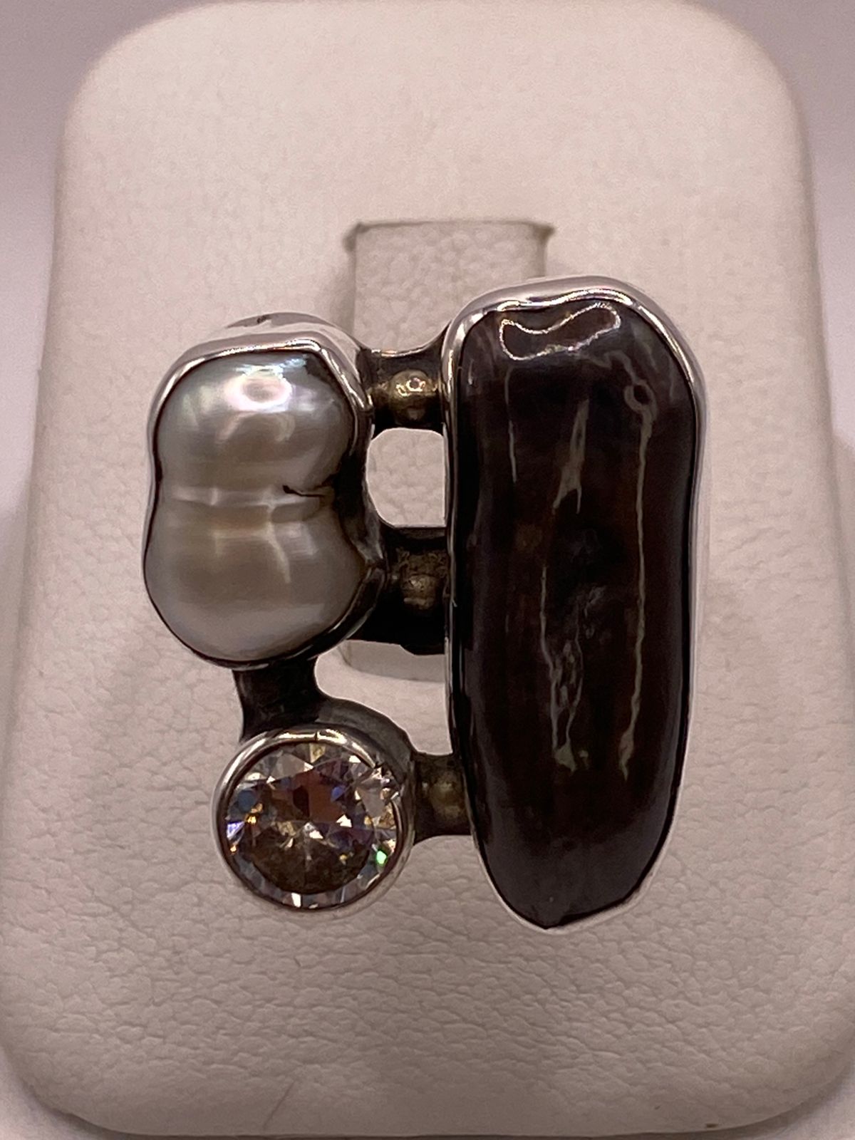Anillo de Plata Ley 925 con Ágata Café, Nácar y Zirconia