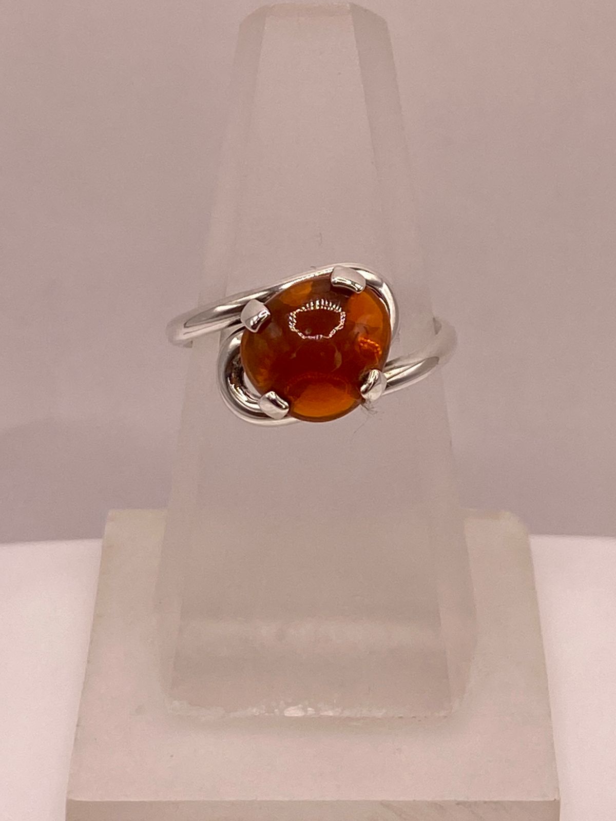 Anillo de Plata Ley 925 con Ámbar Natural
