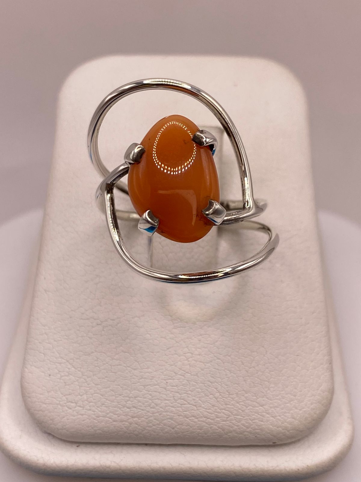 ANILLO DE PLATA LEY 925 CON CORNALINA NATURAL