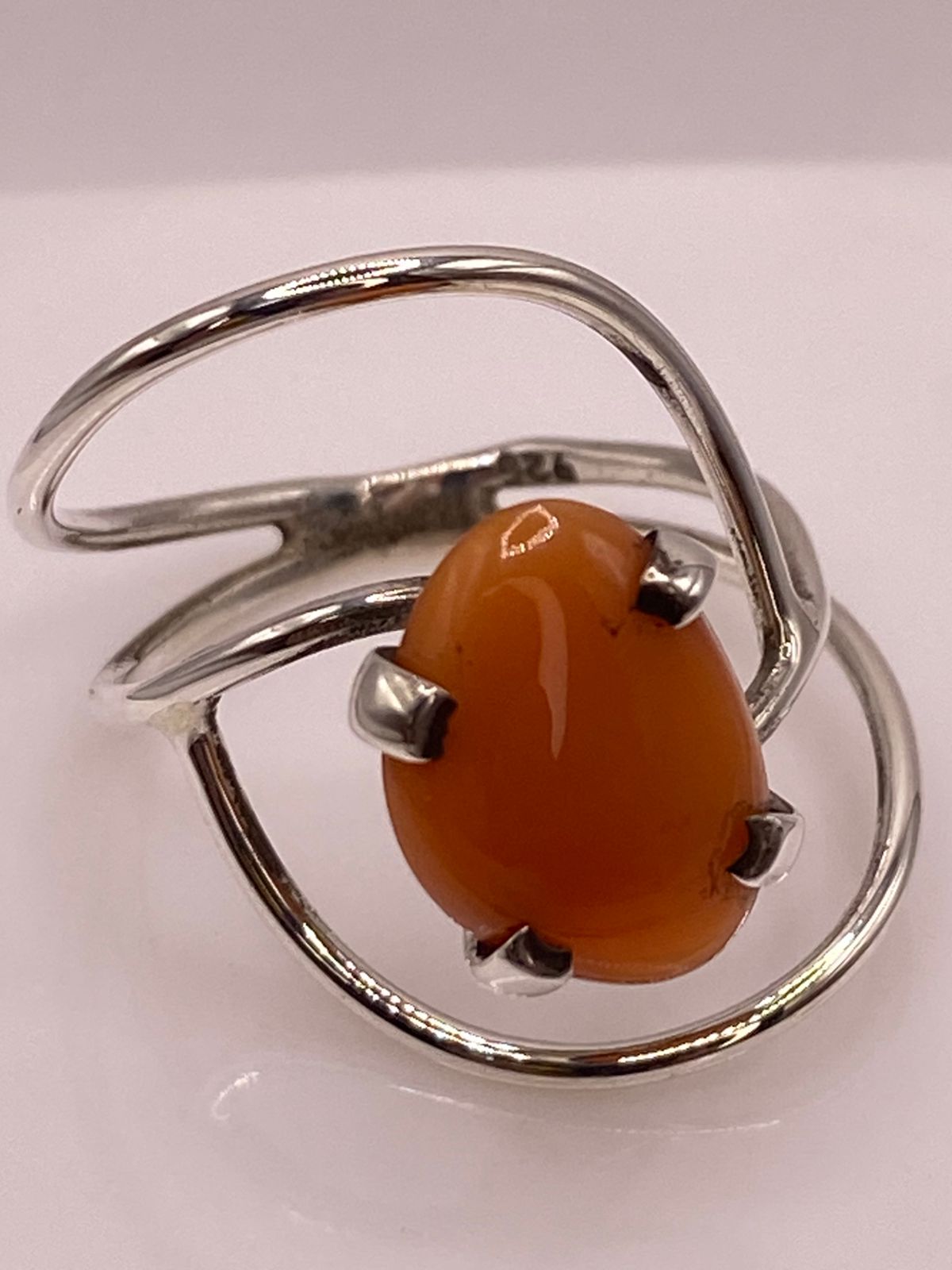 ANILLO DE PLATA LEY 925 CON CORNALINA NATURAL