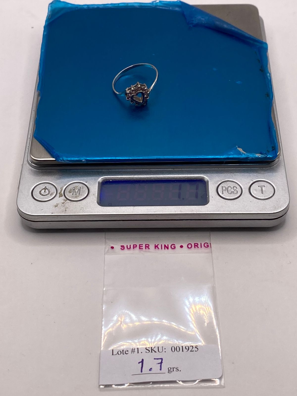 Anillo de Plata Ley 925 Diseño Corazón con Zirconias Rosas