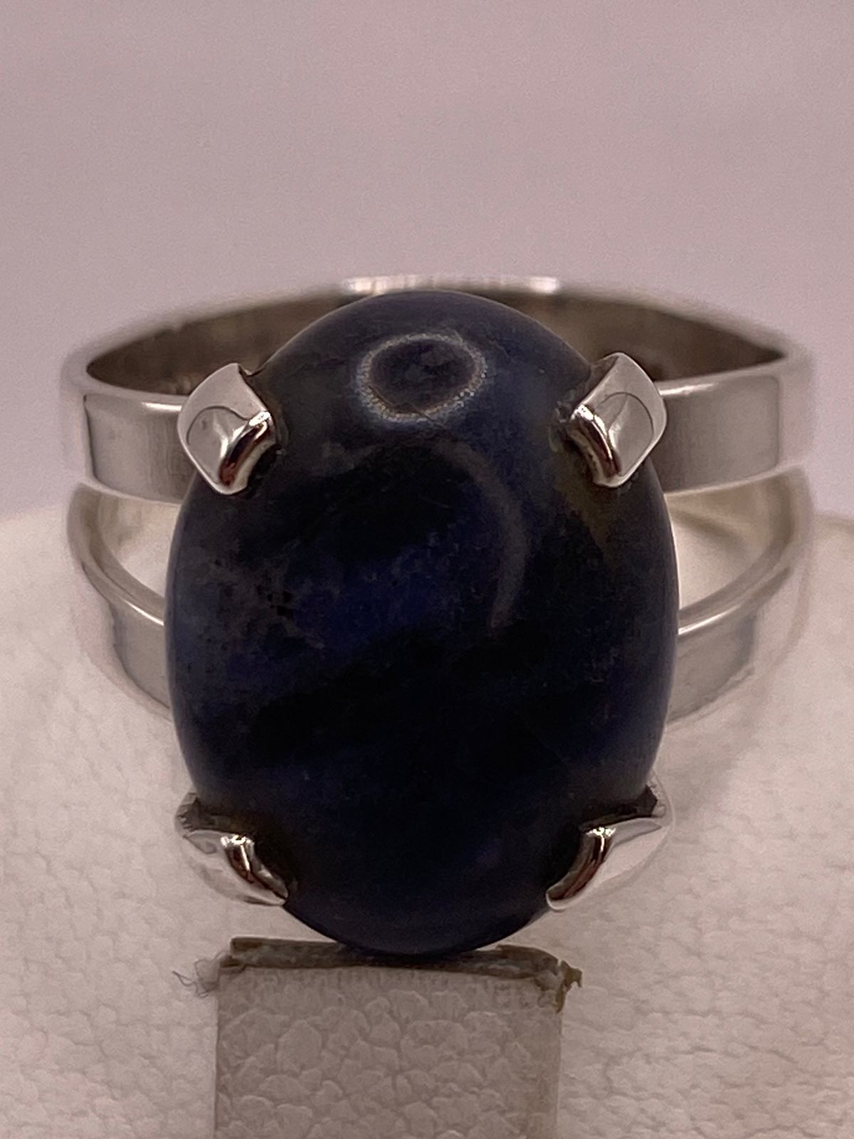 ANILLO DE PLATA LEY 925 CON LAPISLÁZULI