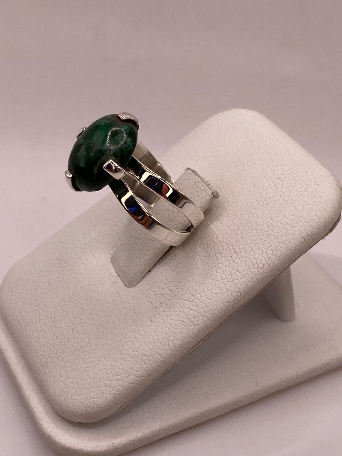 Anillo de Plata Ley 925 con Malaquita Natural