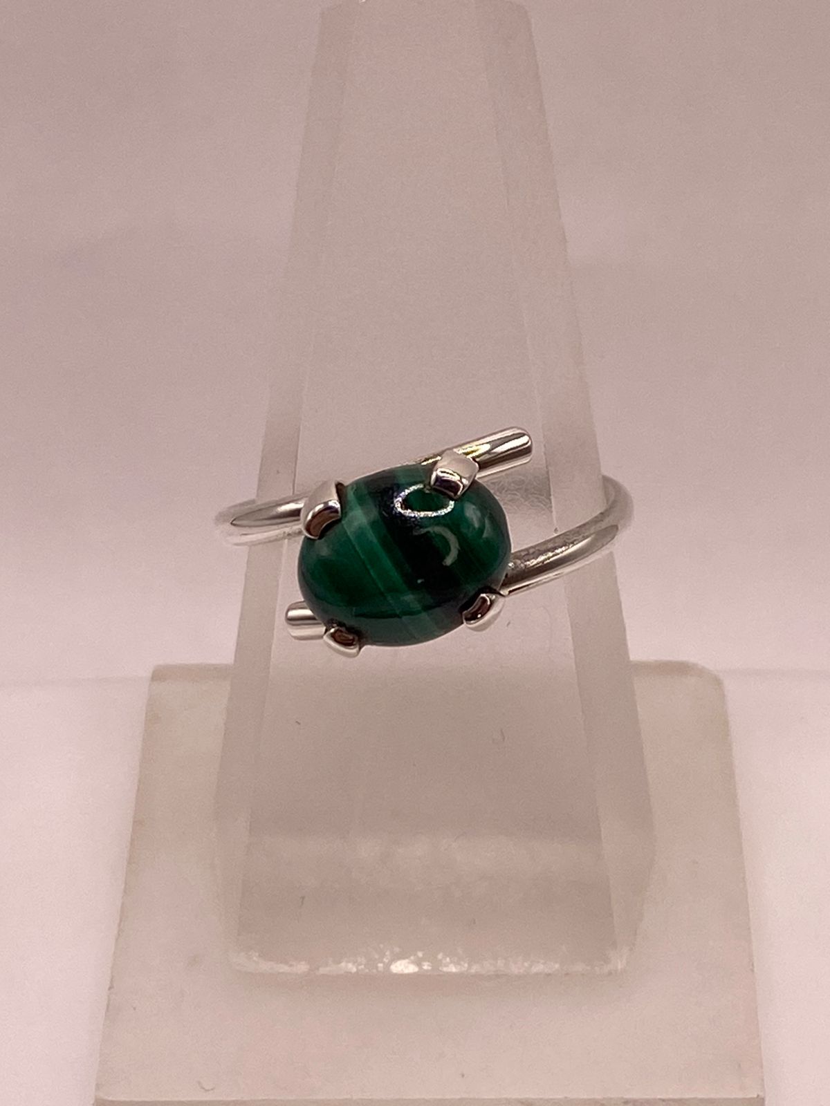 Anillo de Plata Ley 925 con Malaquita Natural