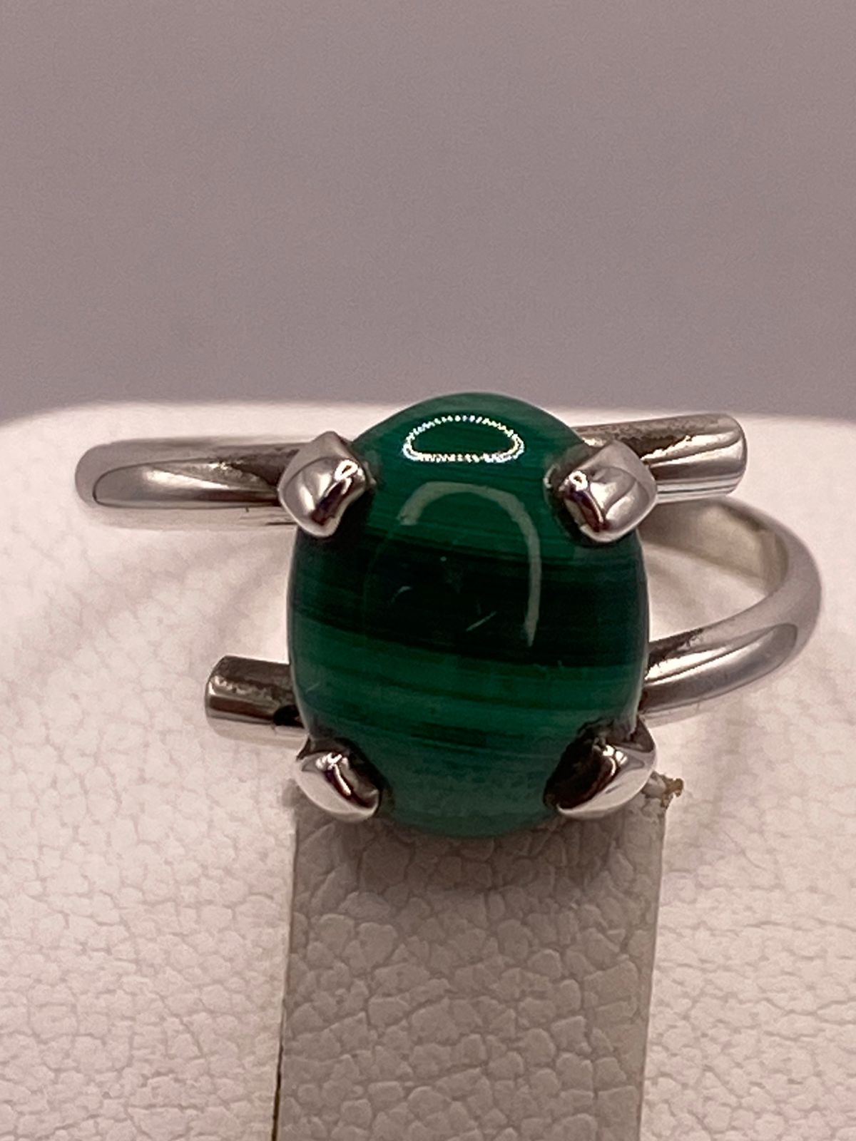 Anillo de Plata Ley 925 con Malaquita Natural