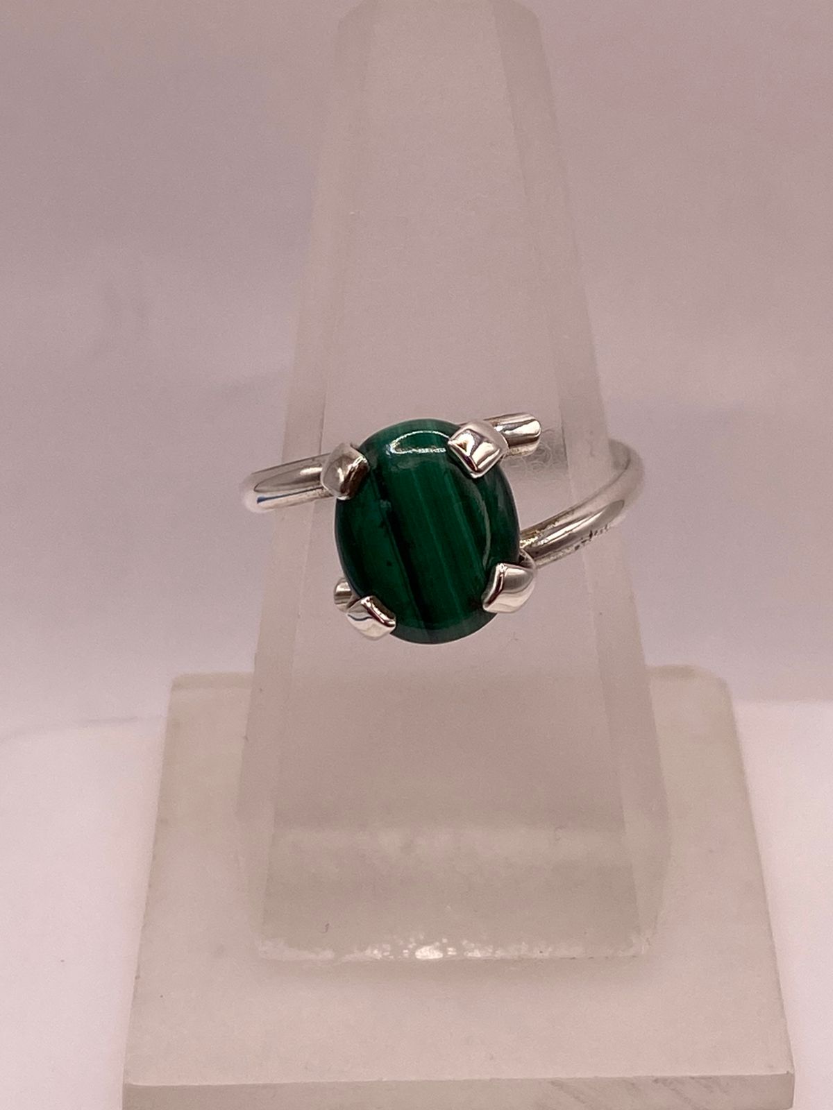 Anillo de Plata Ley 925 con Malaquita Natural