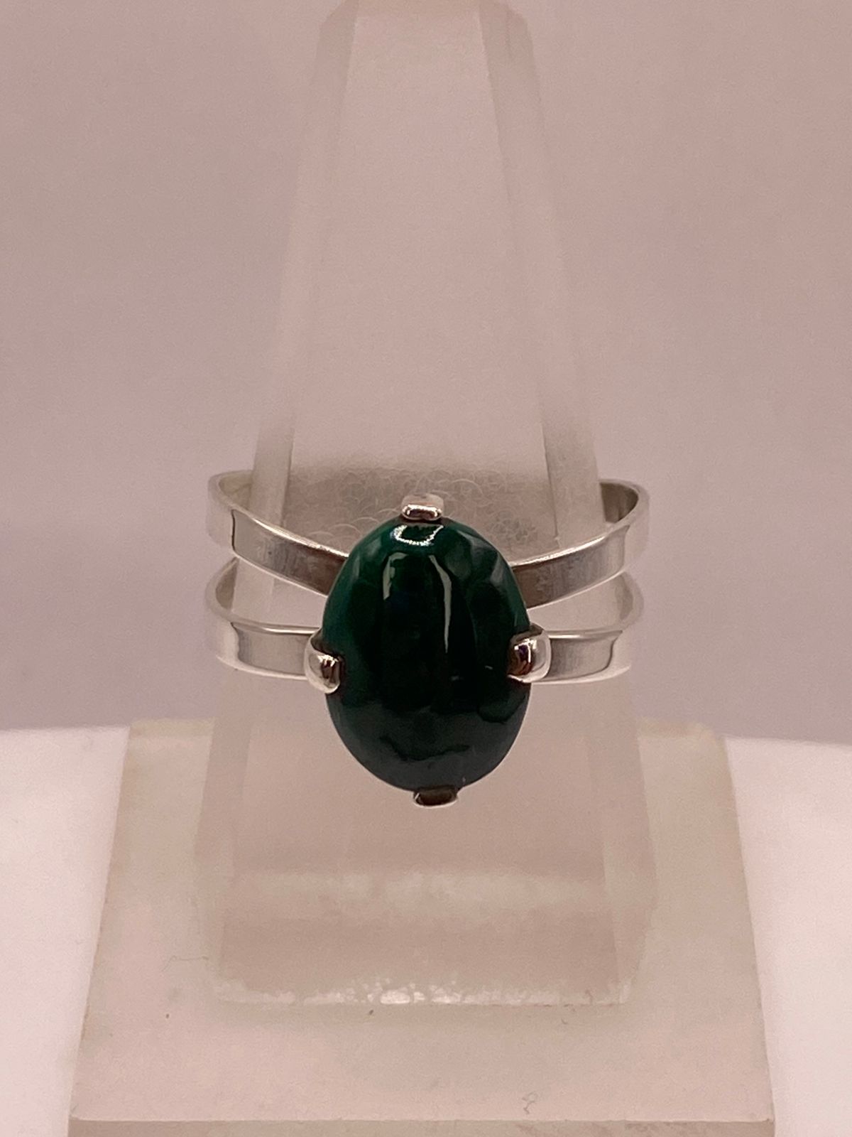 Anillo de Plata Ley 925 con Malaquita Natural