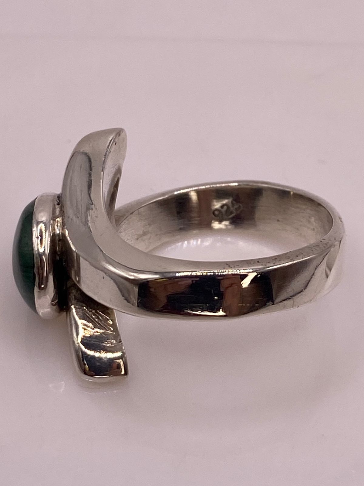 ANILLO DE PLATA LEY 925 CON MALAQUITA NATURAL