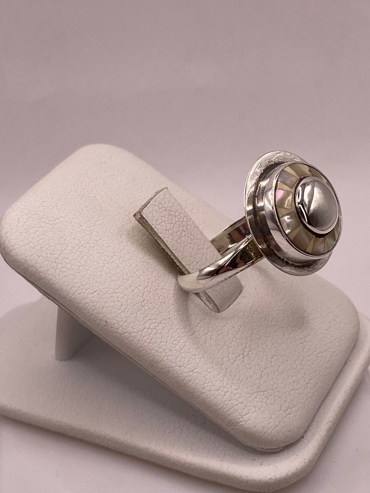 Anillo de Plata Ley 925 con Nácar Natural