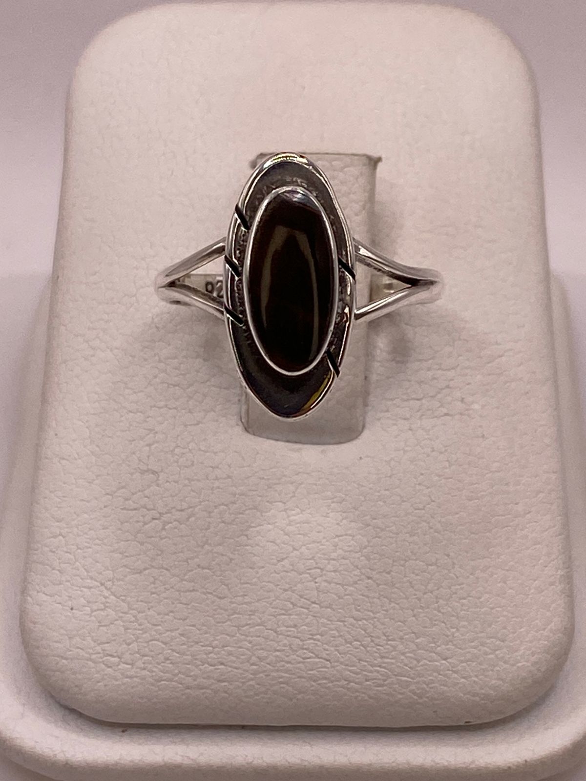Anillo de Plata Ley 925 con Ojo de Tigre Natural