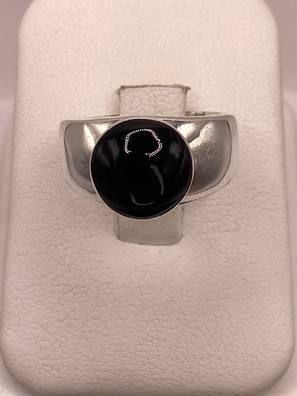 ANILLO DE PLATA LEY 925 CON ÓNIX NEGRO