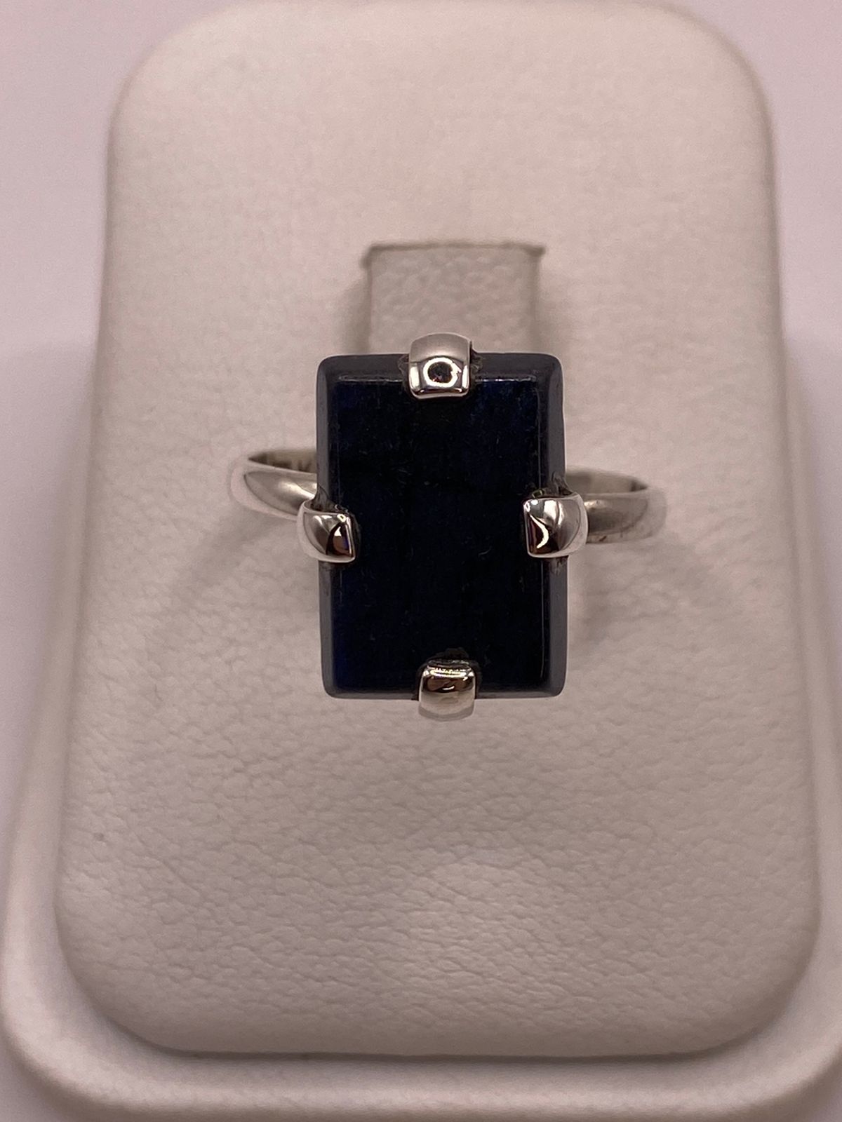 Anillo de Plata Ley 925 con Ónix Negro Natural