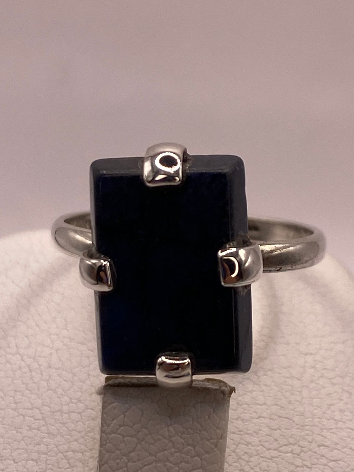 Anillo de Plata Ley 925 con Ónix Negro Natural
