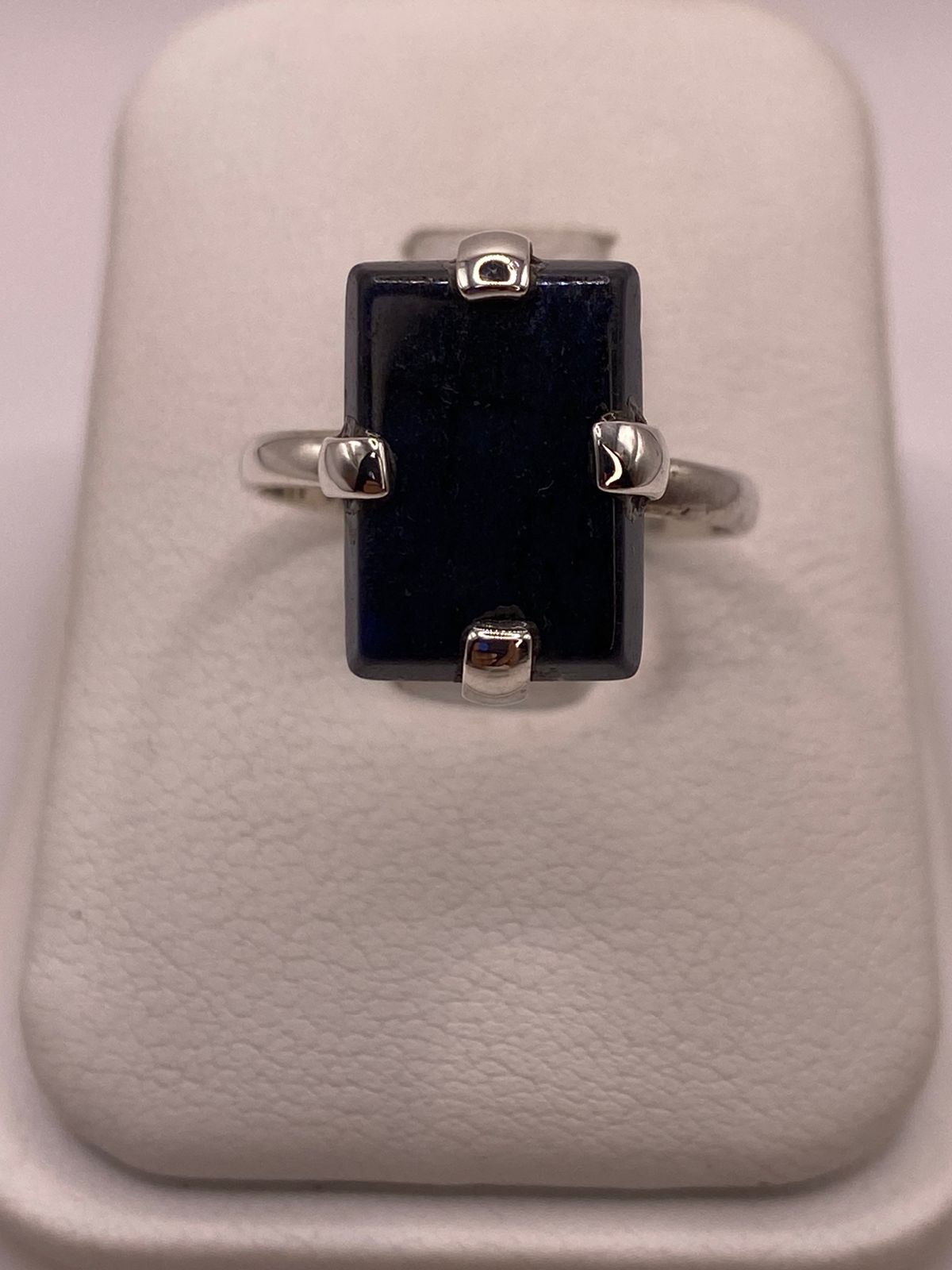 Anillo de Plata Ley 925 con Ónix Negro Natural