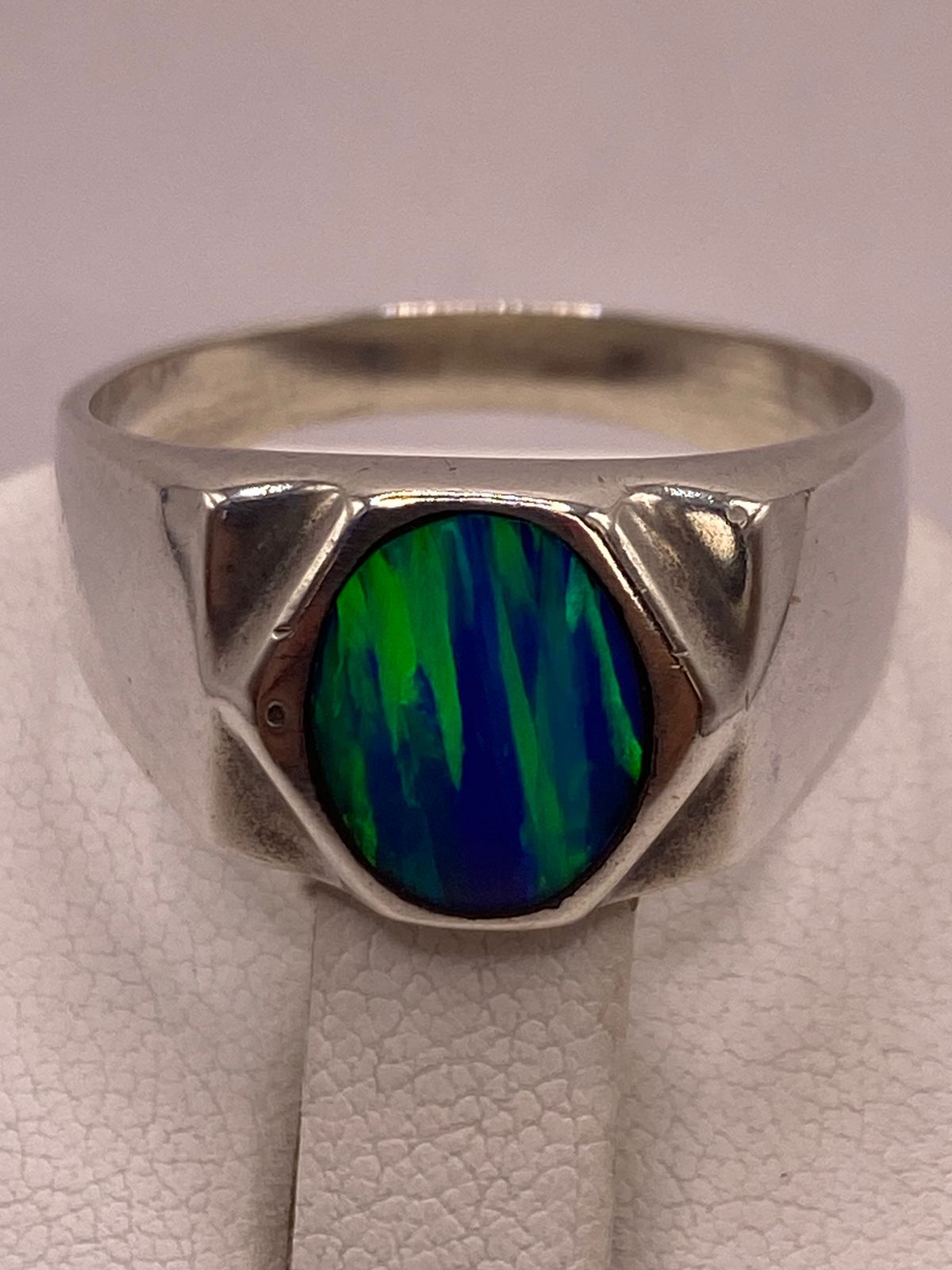 Anillo de Plata Ley 925 con Ópalo de Fuego