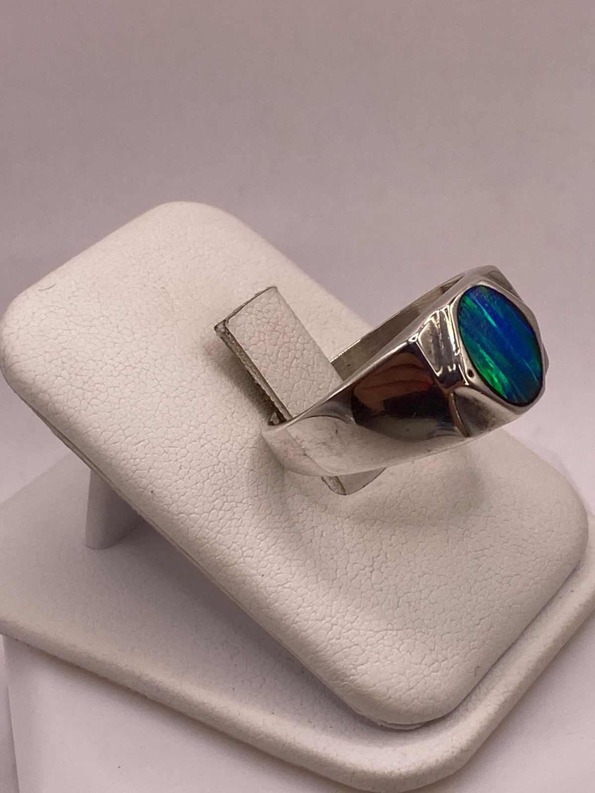 Anillo de Plata Ley 925 con Ópalo de Fuego