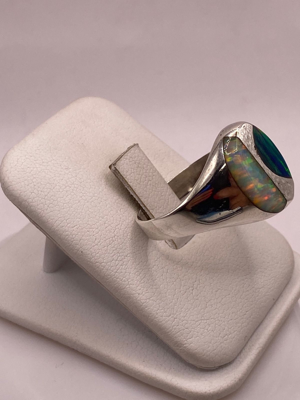 Anillo de Plata Ley 925 con Ópalo de Fuego