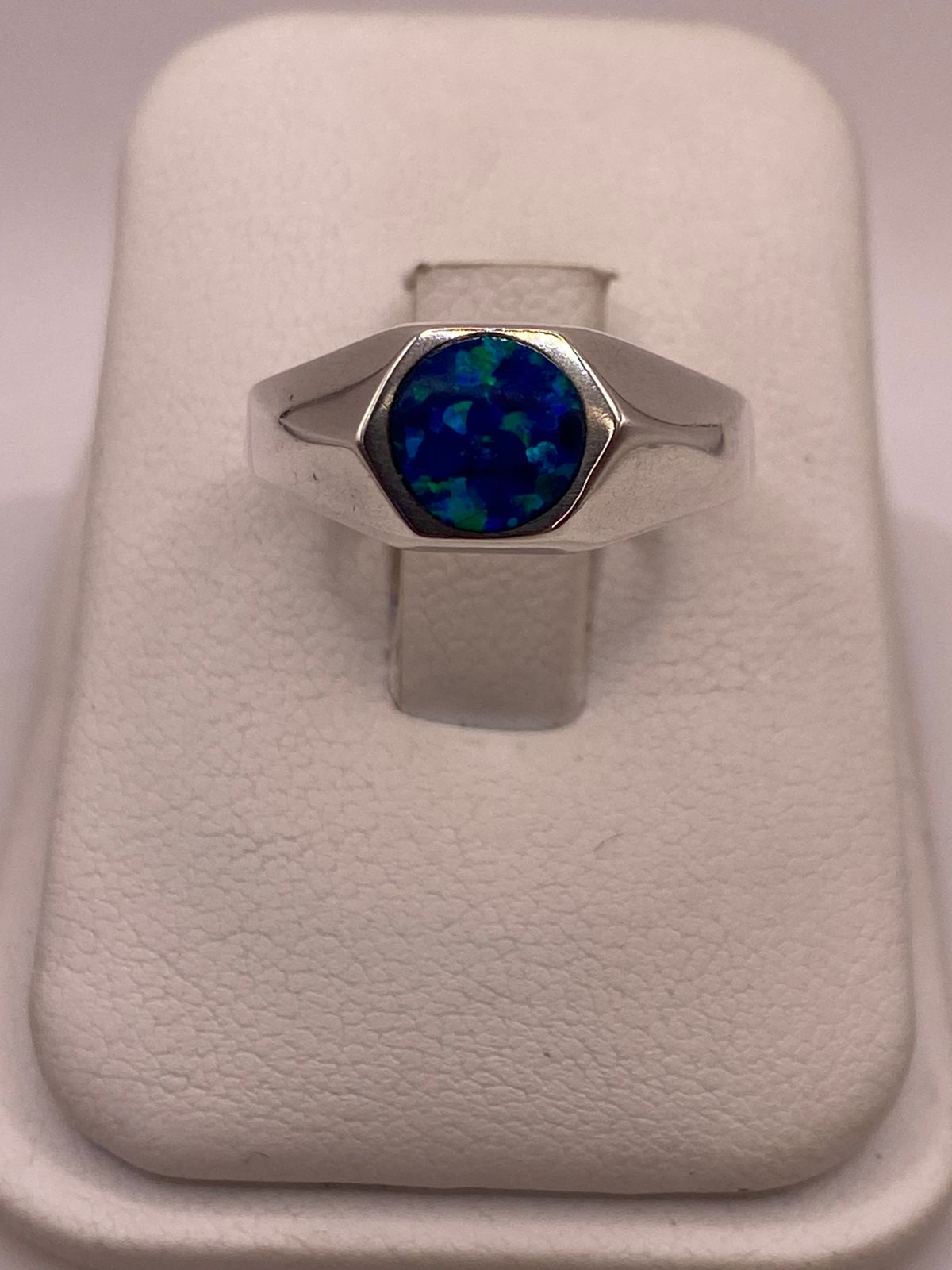 ANILLO DE PLATA LEY 925 CON ÓPALO DE FUEGO AZUL
